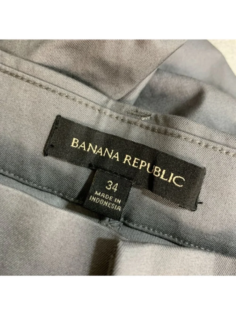 NWT Banana Republic Men's 34 Gray Stretch Chino Shorts Quick Dry Casual Wear
